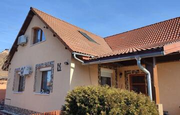 Eladó családi ház