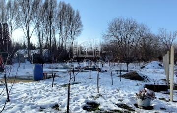 Eladó telek/földterület