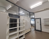 Kiadó iroda/üzlethelyiség Veszprém 80 000 Ft