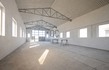 Eladó ipari ingatlan