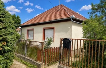 Eladó családi ház