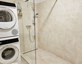 Eladó családi ház Pécs 199 000 000 Ft