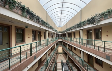 Kiadó iroda/üzlethelyiség