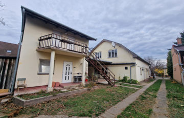 Eladó családi ház