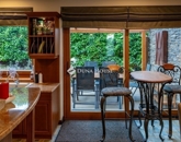 Eladó családi ház Pécs 460 000 000 Ft