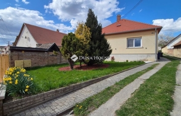 Eladó családi ház