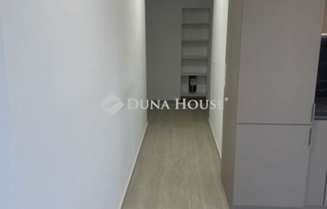 Eladó lakás
