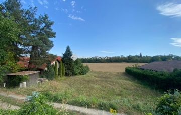 Eladó telek/földterület