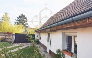 Eladó családi ház