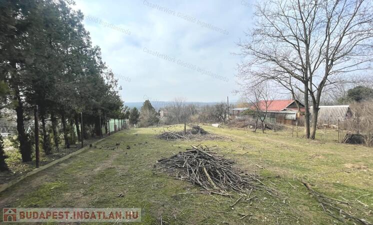Csendes helyen építési telek                                 