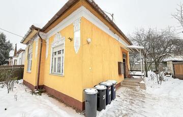 Eladó családi ház