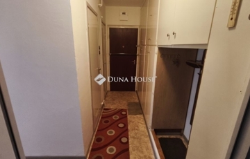 Eladó lakás