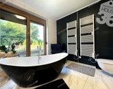 Eladó családi ház Kecskemét 200 000 000 Ft