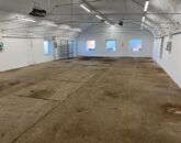 Kiadó ipari ingatlan Pér 1 600 000 Ft