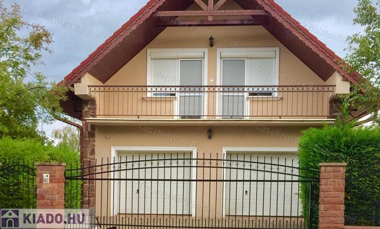 Kiadó  külön bejáratú 2 szobás +nappalis apartman                                 