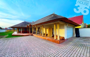 Eladó családi ház