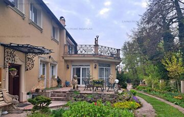 Eladó családi ház