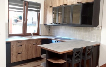 Eladó családi ház