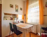 Eladó családi ház Velence 79 900 000 Ft