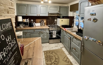 Kiadó családi ház