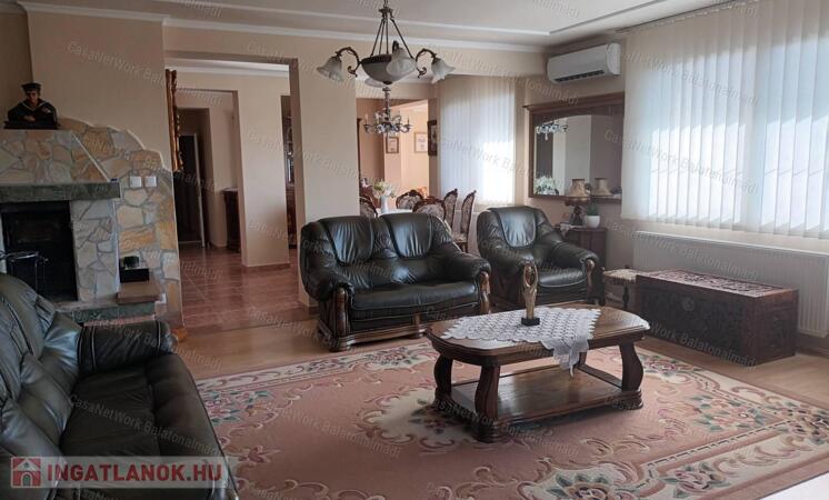 Eladó prémium kategóriájú családi ház Balatonalmádiban!