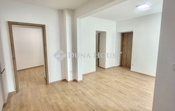 Eladó lakás