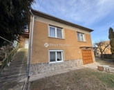 Eladó családi ház Pécs 69 900 000 Ft