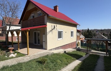 Eladó üdülő/nyaraló