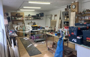 Kiadó ipari ingatlan