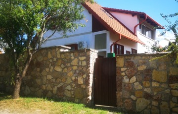 Eladó családi ház