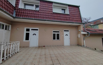 Eladó családi ház