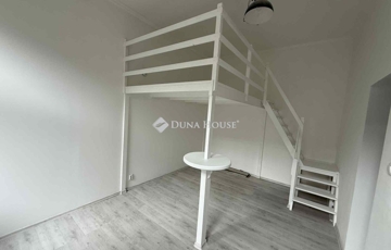 Eladó lakás