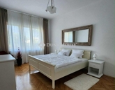 Eladó lakás Pécs 119 000 000 Ft