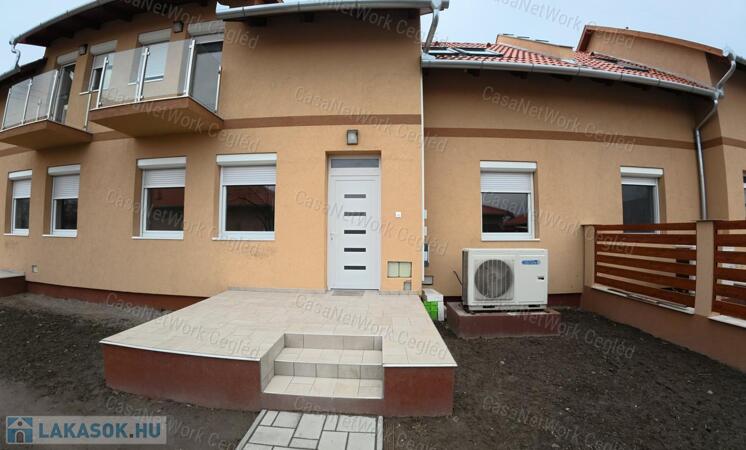A+ új építésű lakás Cegléden, napelemmel                                 