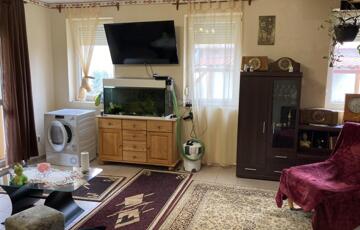 Eladó családi ház