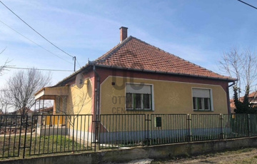 Eladó családi ház
