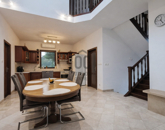 Eladó családi ház Velence 225 000 000 Ft