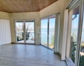 Eladó üdülő/nyaraló Siófok 690 000 000 Ft