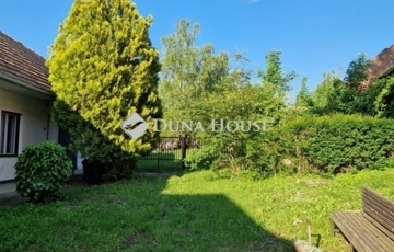 Eladó családi ház