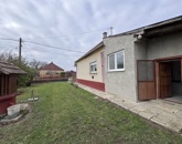 Eladó családi ház Petrivente 31 900 000 Ft