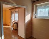 Szolnok belvárosában 36 nm-es, 1.emeleti lakás eladó!