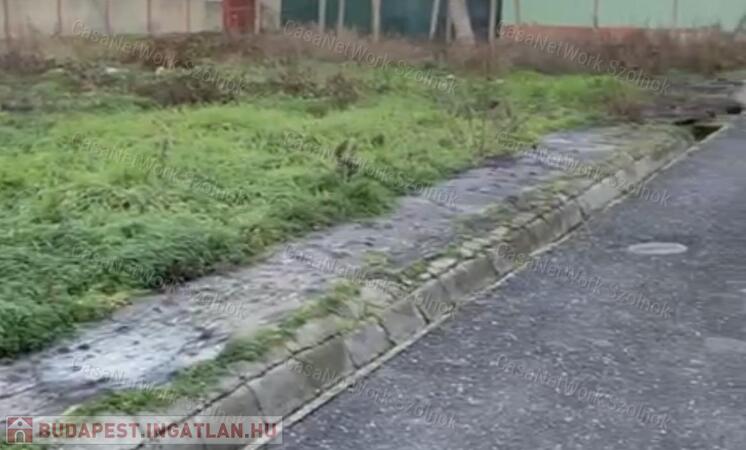 Építési telek eladó Szolnok Déli városrészben                                 