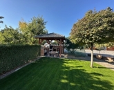 Eladó családi ház Nagyvenyim 129 900 000 Ft