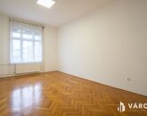 Eladó lakás Győr 79 900 000 Ft