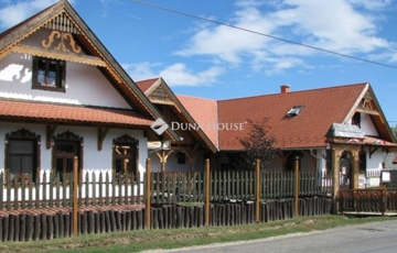Eladó családi ház