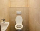 Kiadó üzlethelyiség Tata központi részén! - kizárólag a kínálatunkból