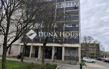 Eladó lakás