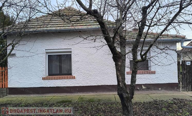 Eladó családi ház Törökszentmiklós-Óballán!                                 