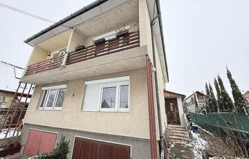 Eladó családi ház