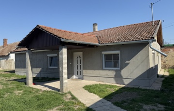 Eladó családi ház